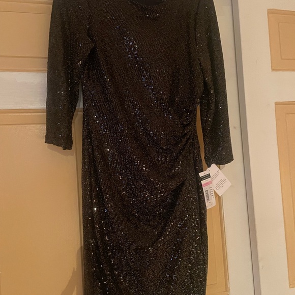 Cachet Dresses & Skirts - Elegant Copper Colored Sequin Dress